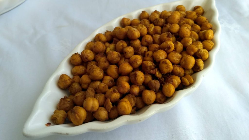 Baharatlı nohut çerezi tarifi nasıl yapılır? Sağlıklı atıştırmalık tarifini sende yapsana.