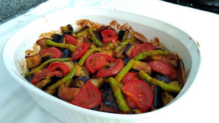 Şehzade kebabı tarifi, kuşbaşı et ve patlıcanla yapılan enfes bir kebap tarifi